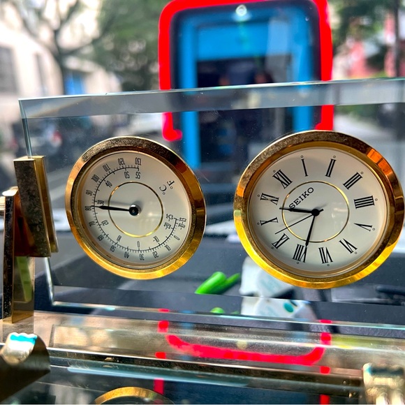 Vintage Seiko Clock and Temperature Station - Picture 1 of 1
